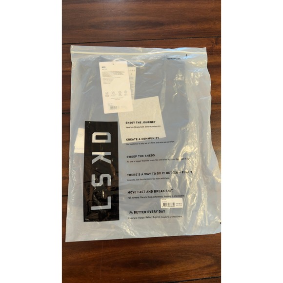 LSKD Base Tank Dark Storm Grey Cropped Racerback Performance Women Medium NEW - Picture 10 of 16